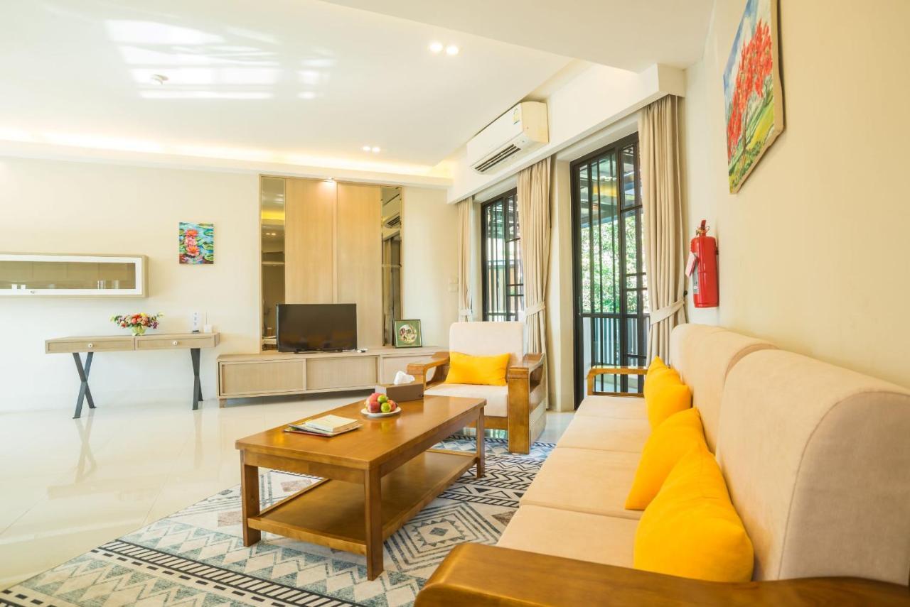 Cozy Time Villa Hotel Τσιάνγκ Μάι Εξωτερικό φωτογραφία